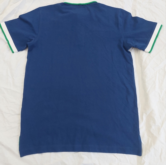 (RARE) Vancouver Canucks Polo shirt - Picture 4 of 5